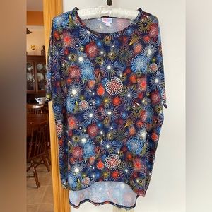 🔵 LuLaRoe Irma Tunic small